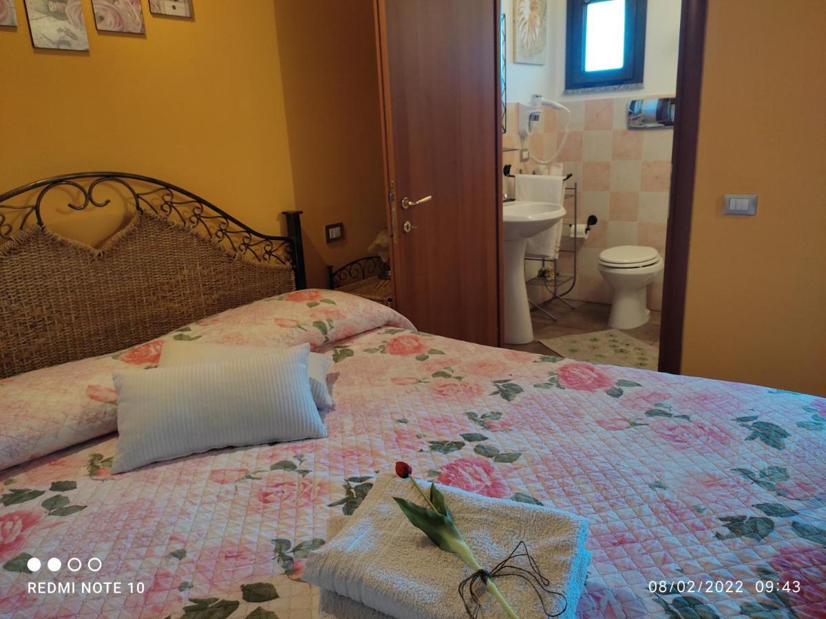 Room & Relax Eleinad Cabras Exterior foto