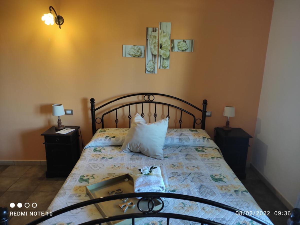 Room & Relax Eleinad Cabras Exterior foto